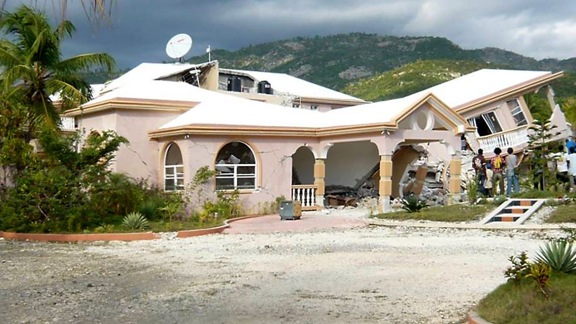In Jacmel wurden bei dem Beben im Januar viele Häuser zerstört.