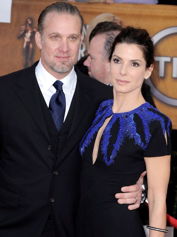 Arm in Arm: Bullock und James bei den 16. Screen Actors Guild Awards in Los Angeles Ende Februar 2010.