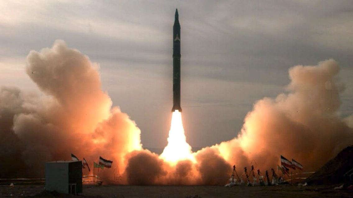 Die iranische Mittelstreckenrakete Sejil 2 hat eine Reichweite von 2000 Kilometern.