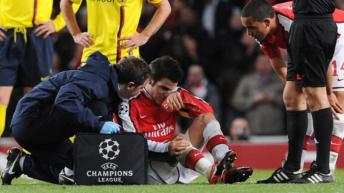 Cesc Fabregas fehlt dem FC Arsenal in den kommenden Wochen.