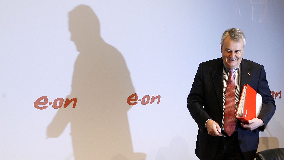 Fotofinish: Für Eon-Chef Wulf Bernotat ist der milliardenschwere Verkauf der US-Tochter der letzte große Deal an der Spitze des Versorgers.