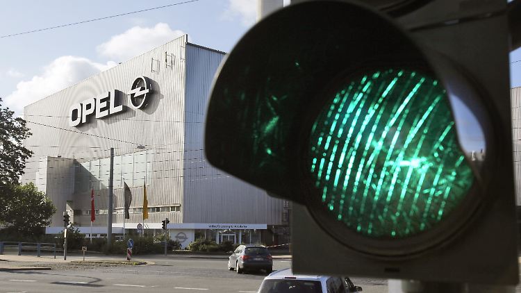 Im Lichte des NRW-Wahlkampfs will Opel-Chef Reilly um Staatshilfen kämpfen.