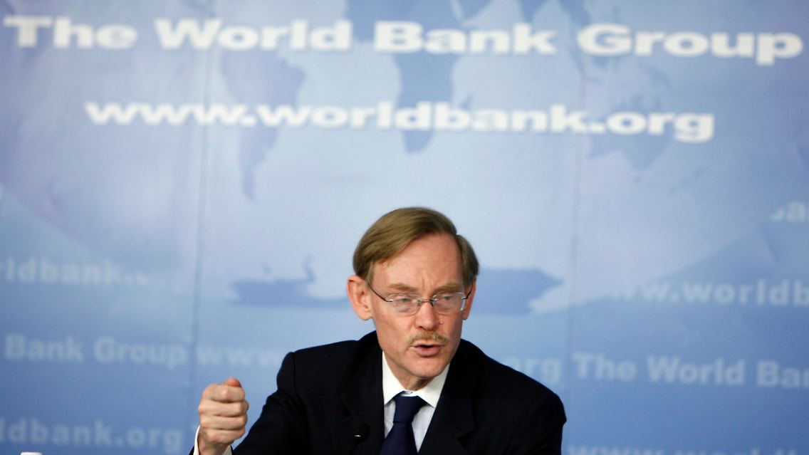 Weltbank-Präsident Robert Zoellick will die Weltwirtschaft auf vielen Pfeilern stehen sehen.