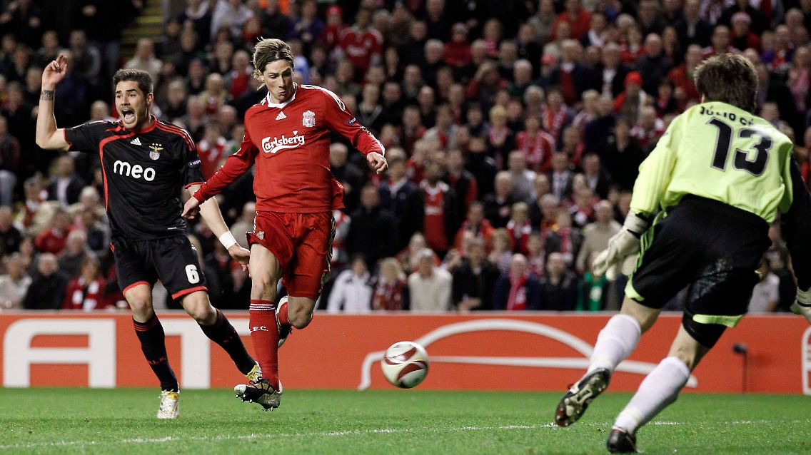 Fernando Torres entschied die Partie in Liverpool mit einem Doppelpack in der zweiten Halbzeit.