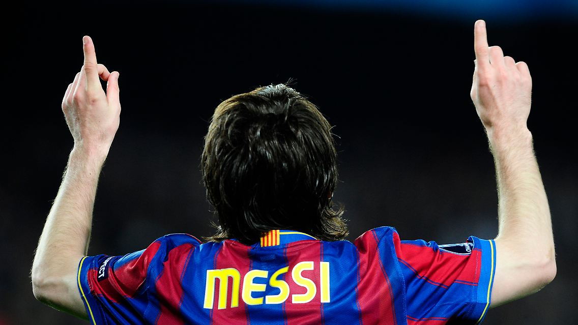 Einfach der Beste, im Moment: Lionel Messi. Im letzten Klassiker in Madrid erzielte Messi zwei Tore und bereite zwei Treffer vor.