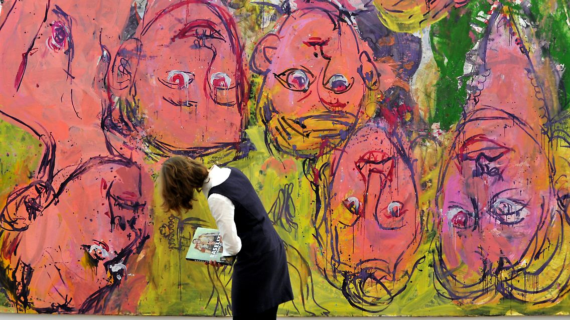 Bei Baselitz steht die Welt Kopf ("Wir daheim", 1996).