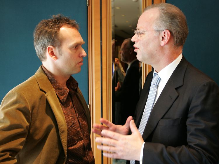 Teamchef Olaf Ludwig mit BDR-Präsident Rudolf Scharping: Ludwig kennt auch die Funktionärsseite.