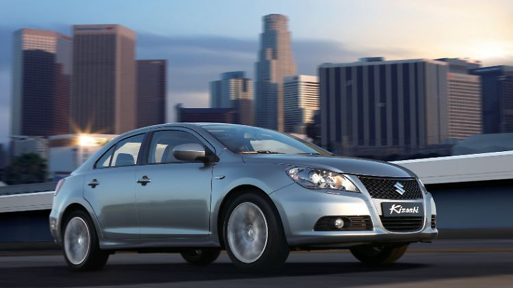 Suzuki will sich mit dem Kizashi auf dem deutschen Markt der Mittelklasse-Limousinen etablieren.