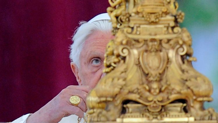 "Tu' mir dies nicht an", betete Ratzinger zu Gott. Doch er wurde trotzdem Papst.