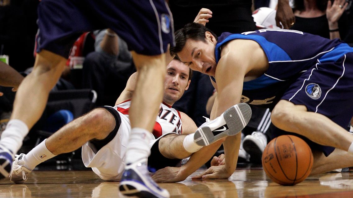 Wenn alles rund läuft, kämpfen sich die "Mavs" ins Conference Finale. Dort ist dann aber auf jeden Fall Schluss.