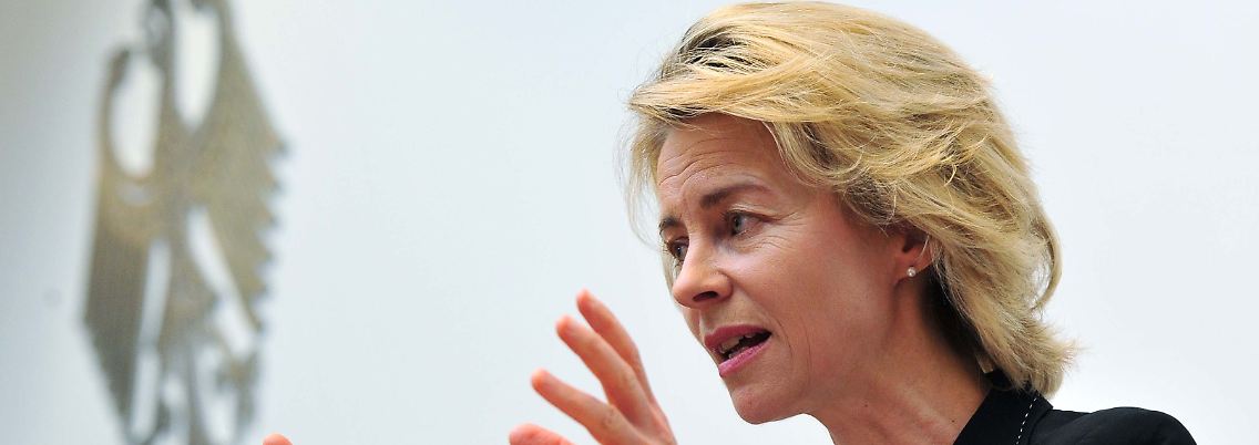 Die Arbeitsministerin schlägt für ältere Hartz-IV-Empfänger eine öffentliche Beschäftigung nach dem Vorbild der Bürgerarbeit vor.