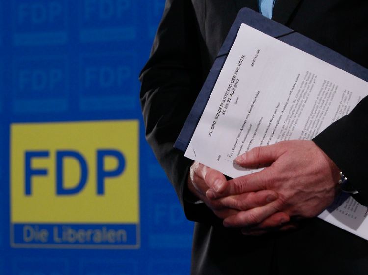 Die FDP hat ihr neues Steuerkonzept vorgestellt - und bekommt prompt eine Abfuhr vom Finanzminister.
