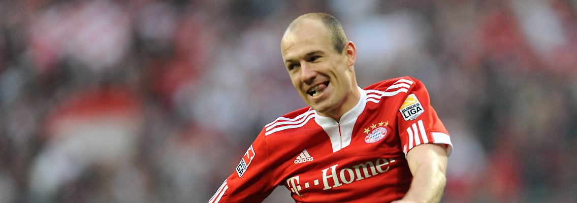 Der Mann ist einfach bärenstark: Arjen Robben zum Ersten.