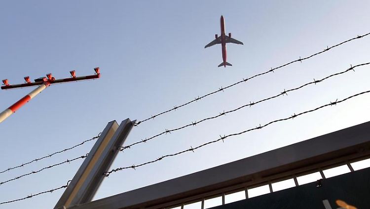 Laut Rechtsexperten müssen Passagiere die angebotenen Sichtflüge nicht annehmen.