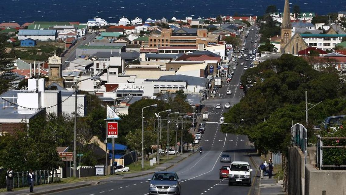 Die Stadt Mossel Bay in Südafrika: Vor einer Reise in das Land am Kap sollten Touristen prüfen lassen, ob sie gegen Masern geimpft sind.