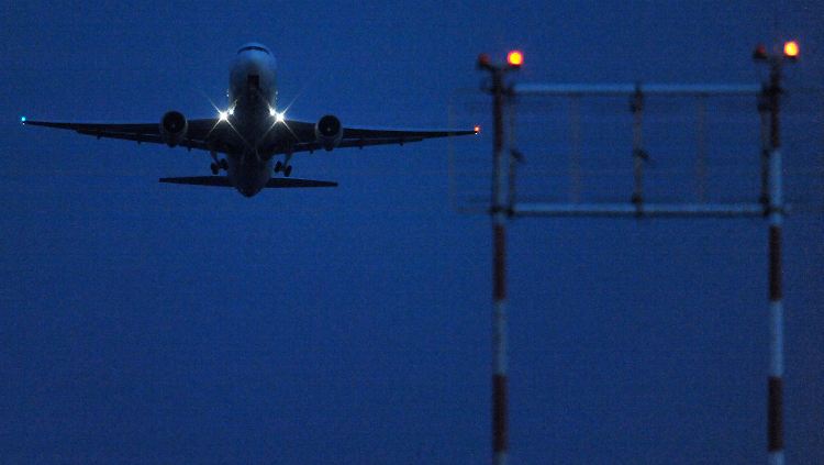 Es wird wohl noch bis Donnerstag dauern, um den Flugstau abzuarbeiten.