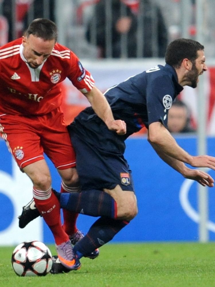 Dieses Foul von Franck Ribery an Lisandro Lopez blieb für den Argentinier folgenlos. Den Franzosen kostete es die Finalteilnahme.