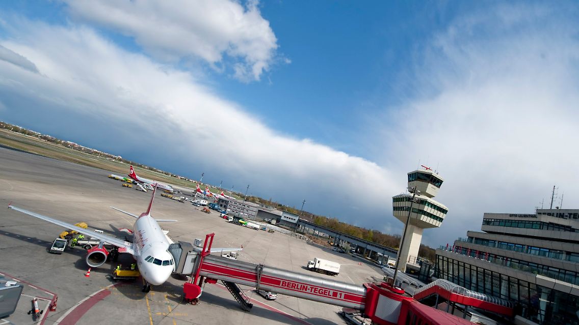 In Berlin-Tegel herrscht wieder reger Flugbetrieb.