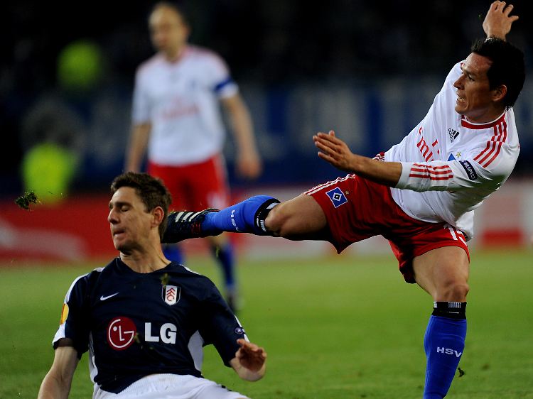Piotr Trochowski fiel gegen Fulham vor allem durch seine dritte Gelbe Karte auf, durch die er im Rückspiel gesperrt ist.