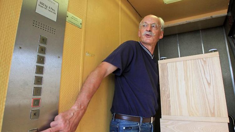 Wenn der Aufzug nicht funktioniert, können Mieter ihre Zahlungen mindern.
