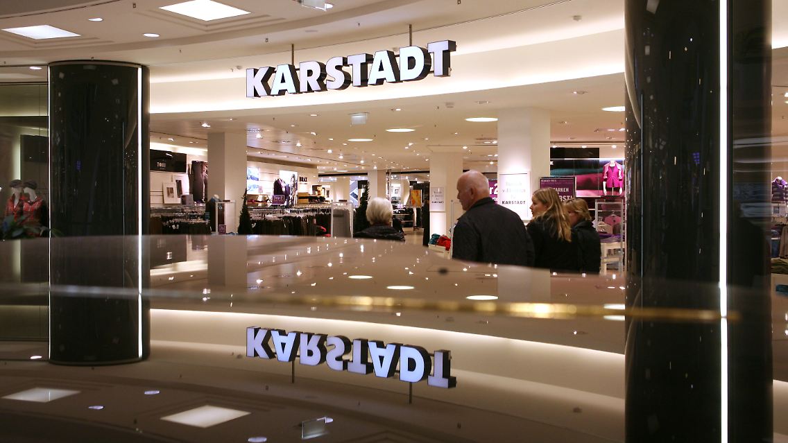 Bei Karstadt wird weiter gezittert.