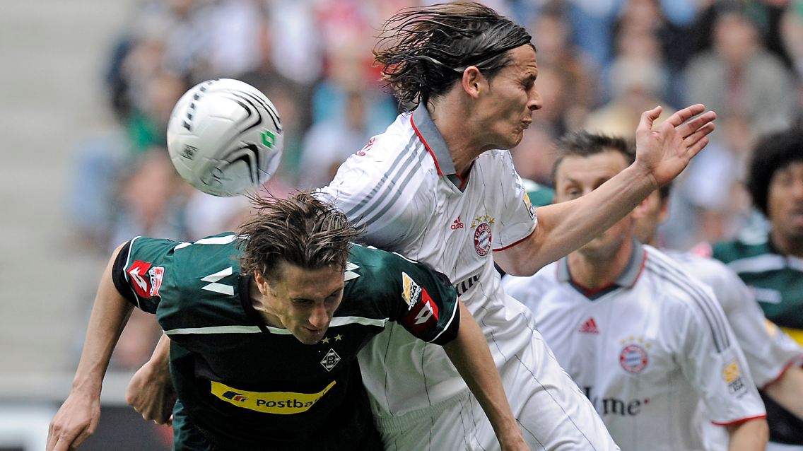 Daniel van Buyten steht im Stade Gerland in der Startelf.