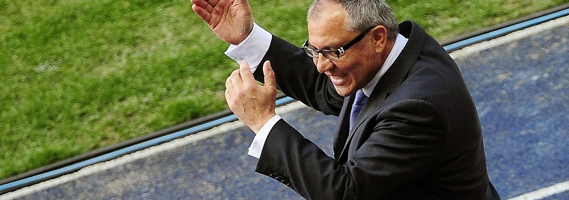 Das Versprechen, bis 2013 den Meistertitel zu holen, hätte Magath "nach aktuellem Wissensstand so nicht gegeben".