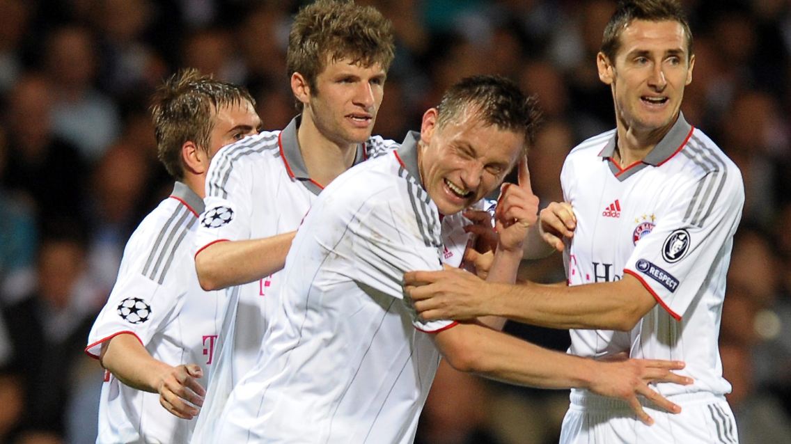 Welch ein Spaß: Thomas Müller, links, und Miroslav Klose feiern den Torschützen Ivica Olic.