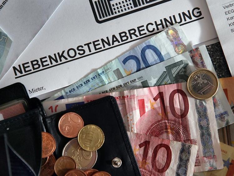 Ist die Nebenkostenabrechnung unverständlich, kann der Mieter Nachbesserung verlangen und muss so lange nicht zahlen.