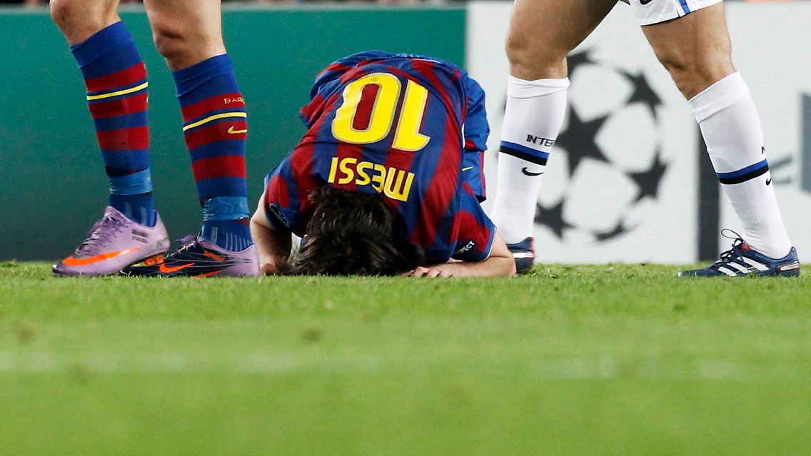 Gescheitert: Lionel Messi und Co. konnten Inters Verteidigungskünstler nur einmal bezwingen - zu wenig, um erneut ins Finale einzuziehen.