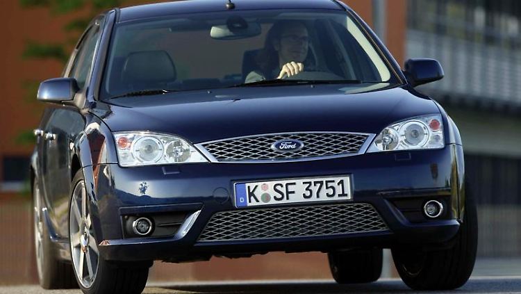 Gut, aber nicht fehlerfrei: Probleme mit Wegfahrsperren und dem Motormanagement gibt es laut ADAC gerade bei jüngeren Modellen des Ford Mondeo. 