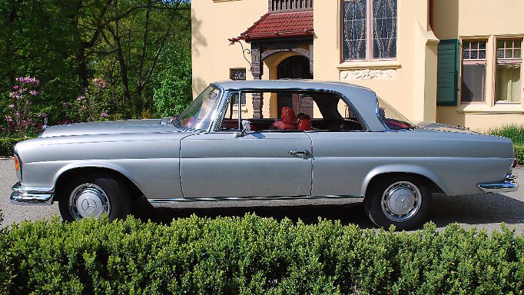 Klassisch: Die Coupés wurden ab 1961 gebaut, den 280 gab es mit einer Modellpflege ab 1967.