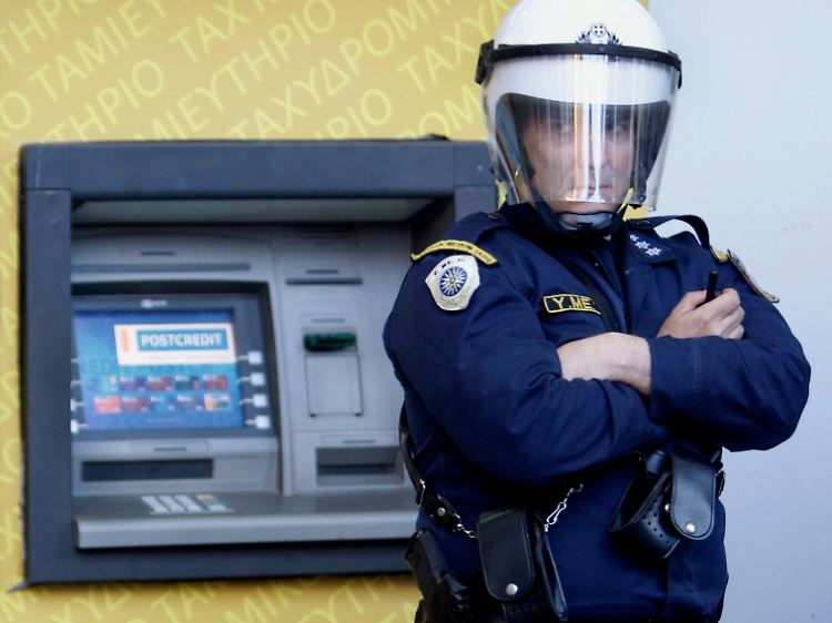 Noch müssen die Banken nicht vor einem Ansturm ihrer Kunden geschützt werden.