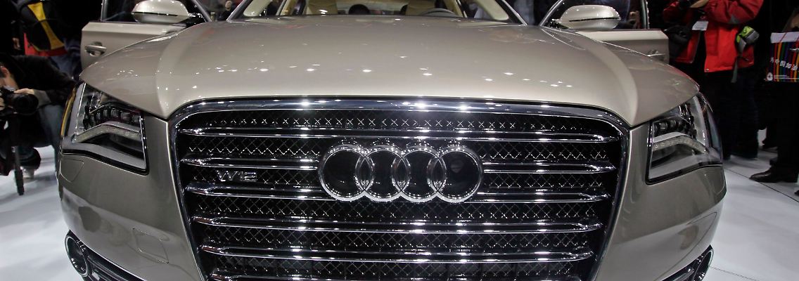 Der neue Audi A8 L W12 Quattro auf der Auroshow in Peking.