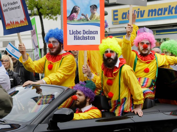 Mitglieder von Berlins Jüdischer Gemeinde zeigen: Jüdisches Leben ist in Deutschland aktiver denn je.