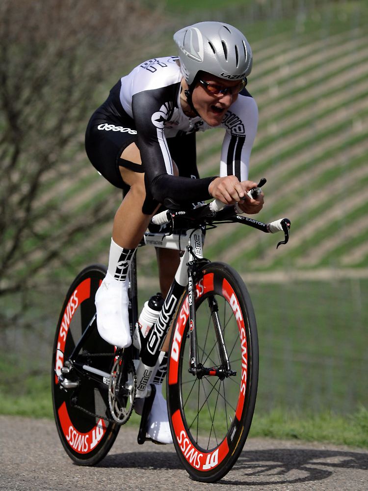 Und es spricht Thomas Frei, frisch überführter Doper, zur Erneuerung des Radsports: "So doof das klingt: Wenn man mal mit Doping begonnen hat, ist der einzige Ausweg die positive Probe."
