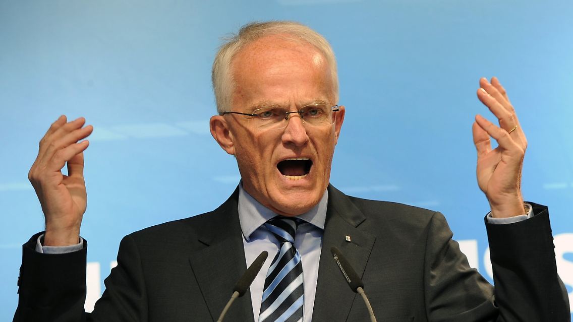 Opposition habe mit Schmutz geschmissen: Rüttgers fühlt sich zu Unrecht diskreditiert.