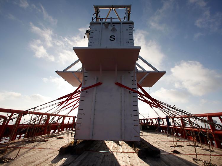 Und so sieht sie aus, die Stahlhaube für das leckende Bohrloch, die BP nur "the dome" nennt.