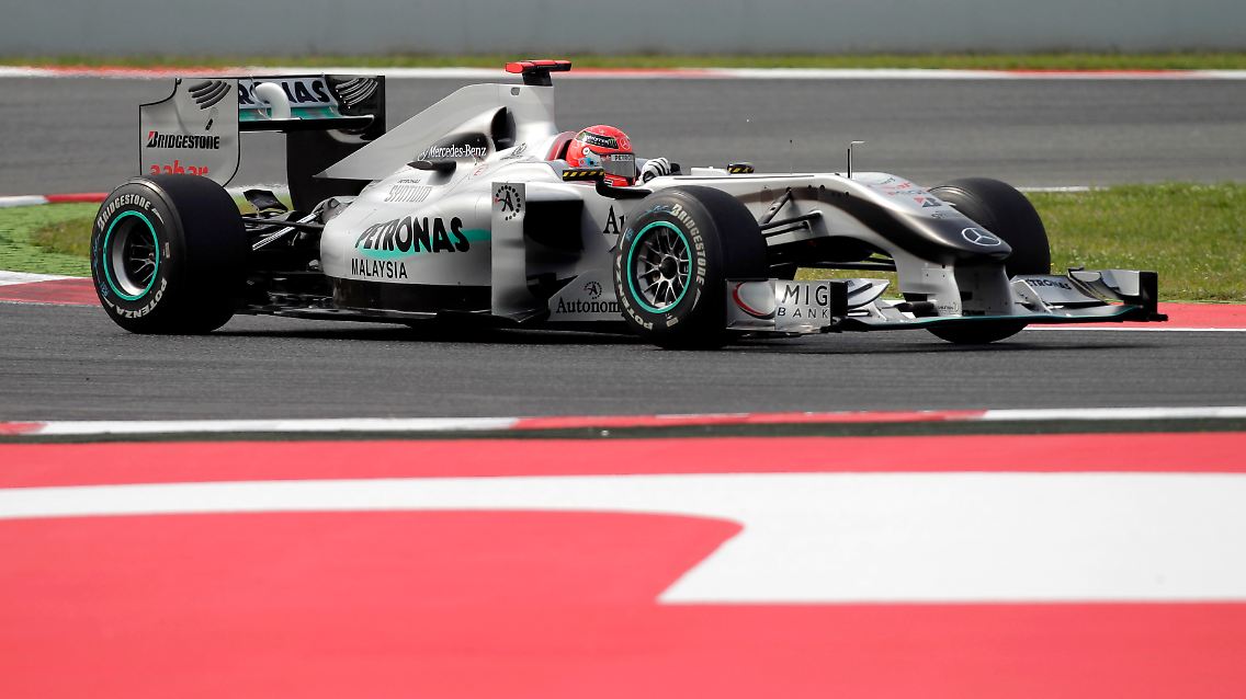 Schnell unterwegs in Barcelona, zumindest im Training: Rekordweltmeister Michael Schumacher.