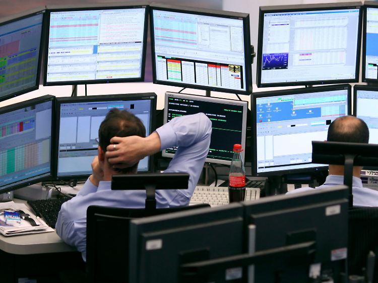 Der deutsche Markt kam in den Genuss der Gnade des frühen Feierabends: Als in New York das Chaos ausbrach, hatten Dax & Co längst geschlossen - sonst wäre wohl auch hier Hektik ausgebochen.