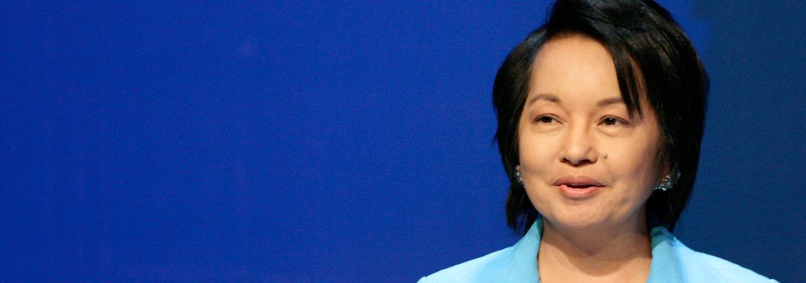 Präsidentin Arroyo steckt tief im Korruptionssumpf.