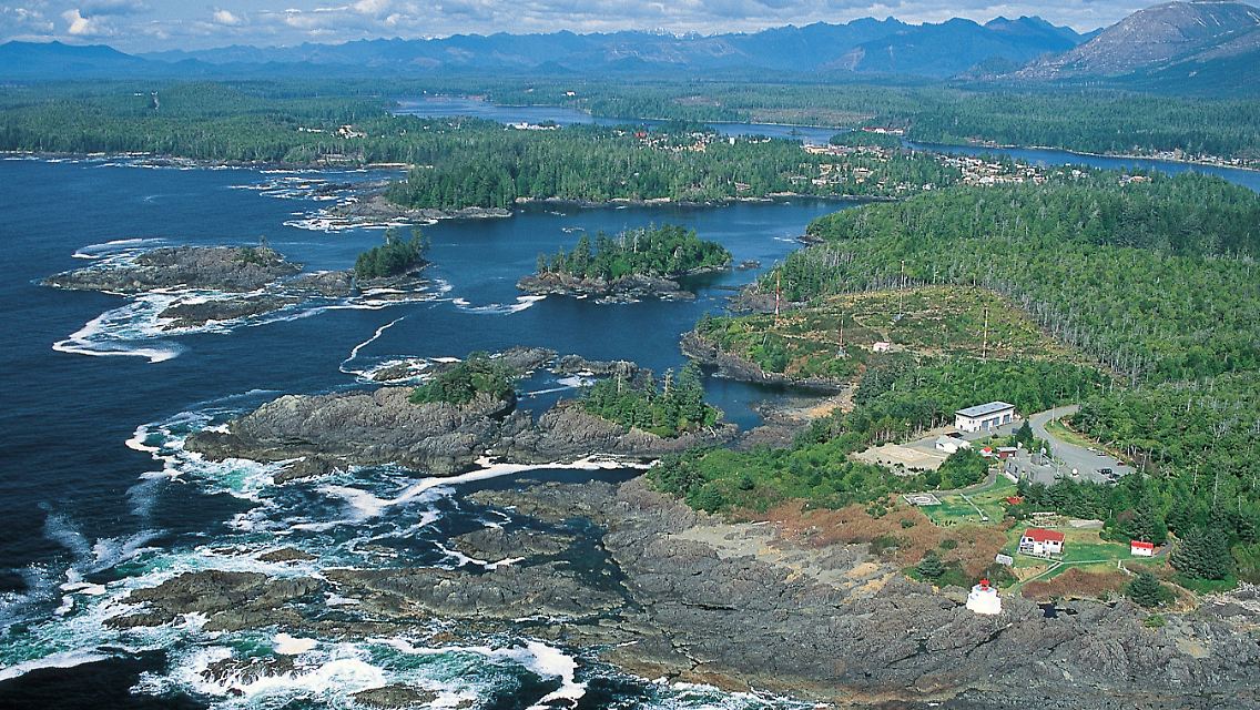 An der wilden Westküste von Vancouver Island: Ucluelet ist ein Ausgangspunkt für Walbeobachtungstouren und auch bei Surfern sehr beliebt.
