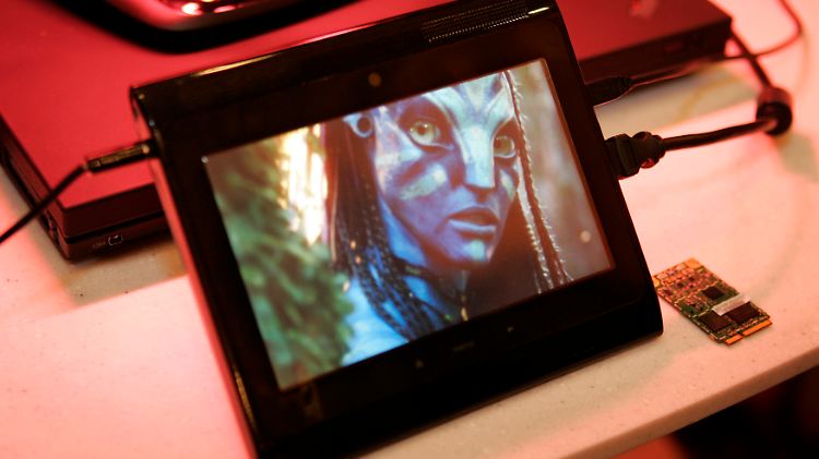 Im Januar hat Verizon auf der CES in Las Vegas einen LTE-fähigen Tablet-Prototypen gezeigt, der in Zusammenarbeit mit Motorola und Nvidia entwickelt wurde.