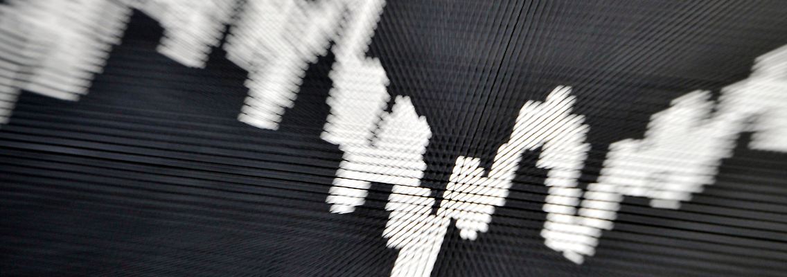 Die Finanztransaktionssteuer - auch bekannt als Tobin-Tax - soll vor allem den spekulativen Handel mit Devisen bremsen.