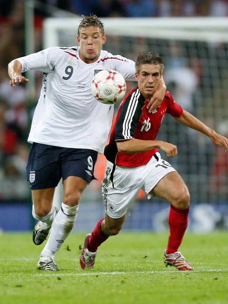 Gegen England hat Philipp Lahm als Sechser schon einmal überzeugt. Das war allerdings 2007.