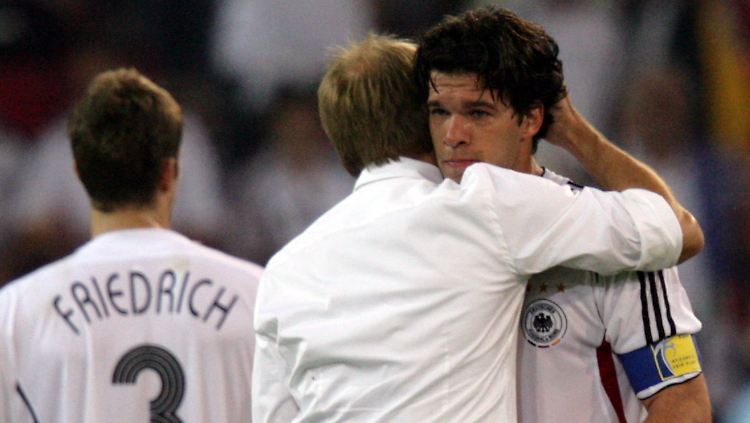 International bleibt Michael Ballack der ewige Zweite.