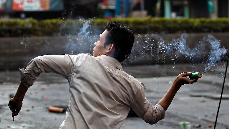 Seit Tagen eskaliert die Gewalt in der thailändischen Hauptstadt.