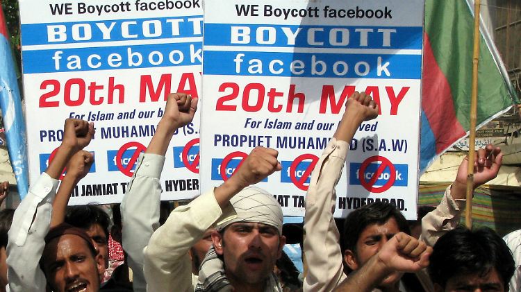 Ohne Klick kein Blick: Kein gläubiger Moslem muss die Bilder auf Facebook ansehen.