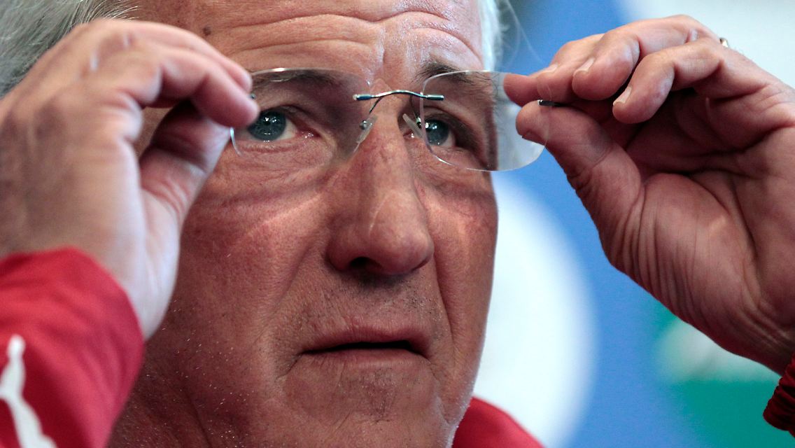 Alles im Blick? Marcello Lippi steht unter Beschuss.