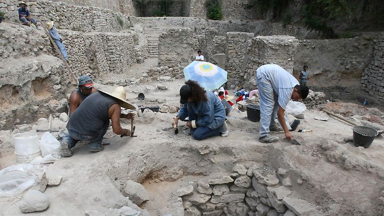 Ausgrabungen im Libanon sind meist unprofessionell und dienen der bloßen Existenzsicherung der Ausgraber.